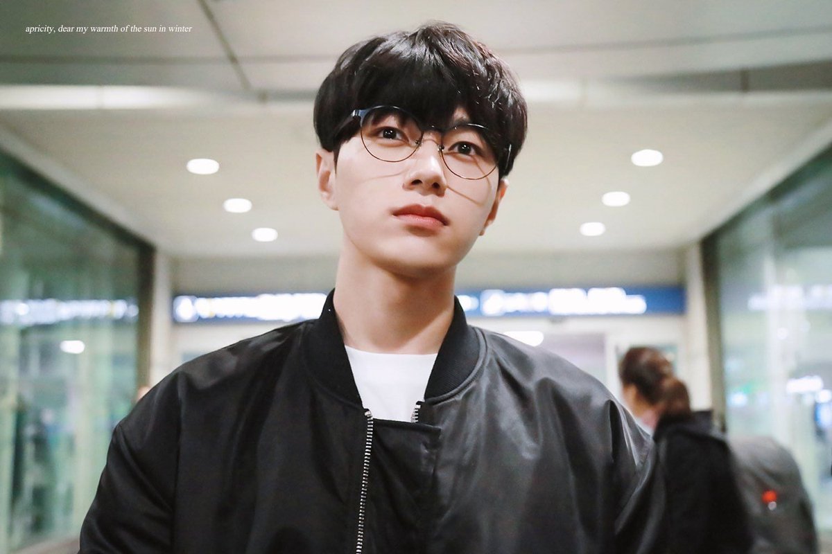 kmsL_ove_4ever's tweet image. #김명수 #명수 #L #엘  #INFINITE #인피니트
2020&amp;amp;2026
👓

으른미 속에 낭낭한 소년미로
뭘 갖고와도 오늘같어