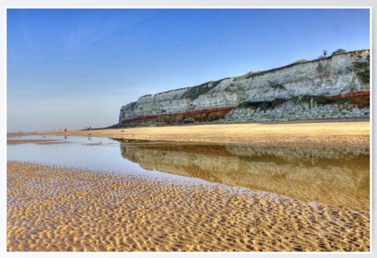 LifeMyriad's tweet image. 20% off Norfolk posters in my Redbubble store this weekend. 

Enjoy a scene of this Fine County on your wall. 

#Norfolk #Norwich #posters