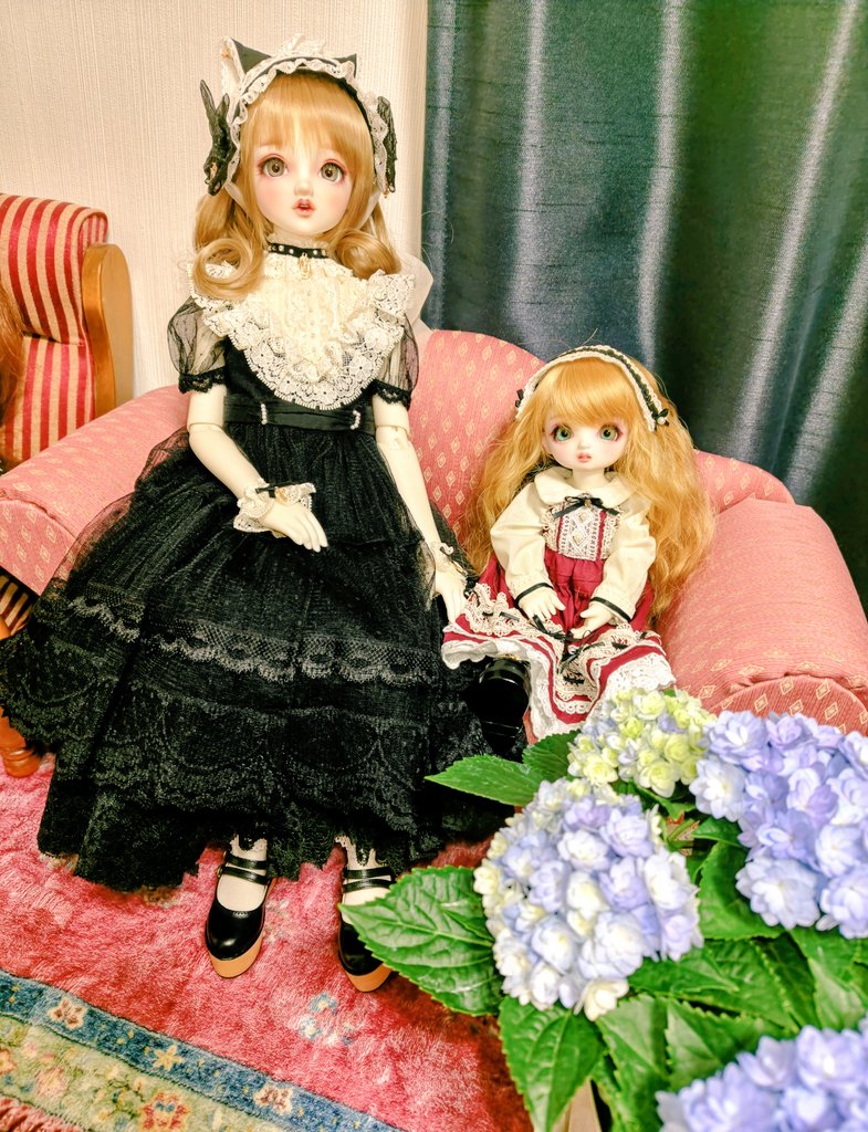 ハル♡ はぁ～…癒し空間🥹 花とドール🩷そしてハルちゃんが元気いっぱい 何て