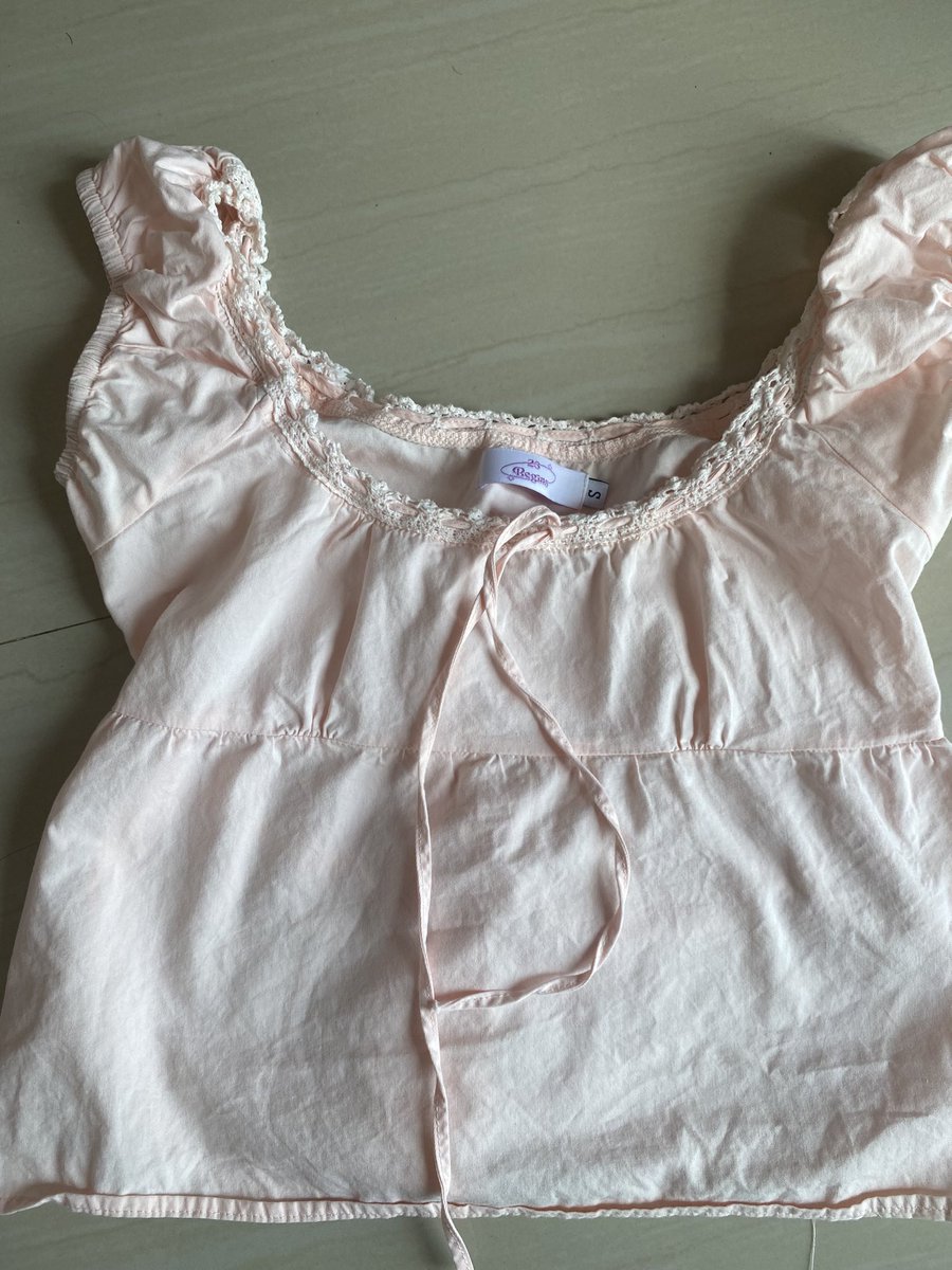 hanna22239's tweet photo. #23begin ไซส์S สีชมพูในshopหมดแล้ว 200฿ https://t.co/OTC3DHH96F