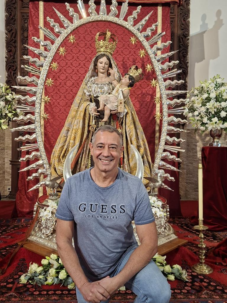 PrezLima's tweet photo. Visitando a la Virgen del Carmen en San Agustín, Los Realejos.

Un lugar lleno de historia, devoción y tradición marinera que sigue vivo en el corazón de nuestro pueblo.

Que su protección nos acompañe siempre.

#VirgenDelCarmen #LosRealejos #Tradición https://t.co/7AFIMHRiC0