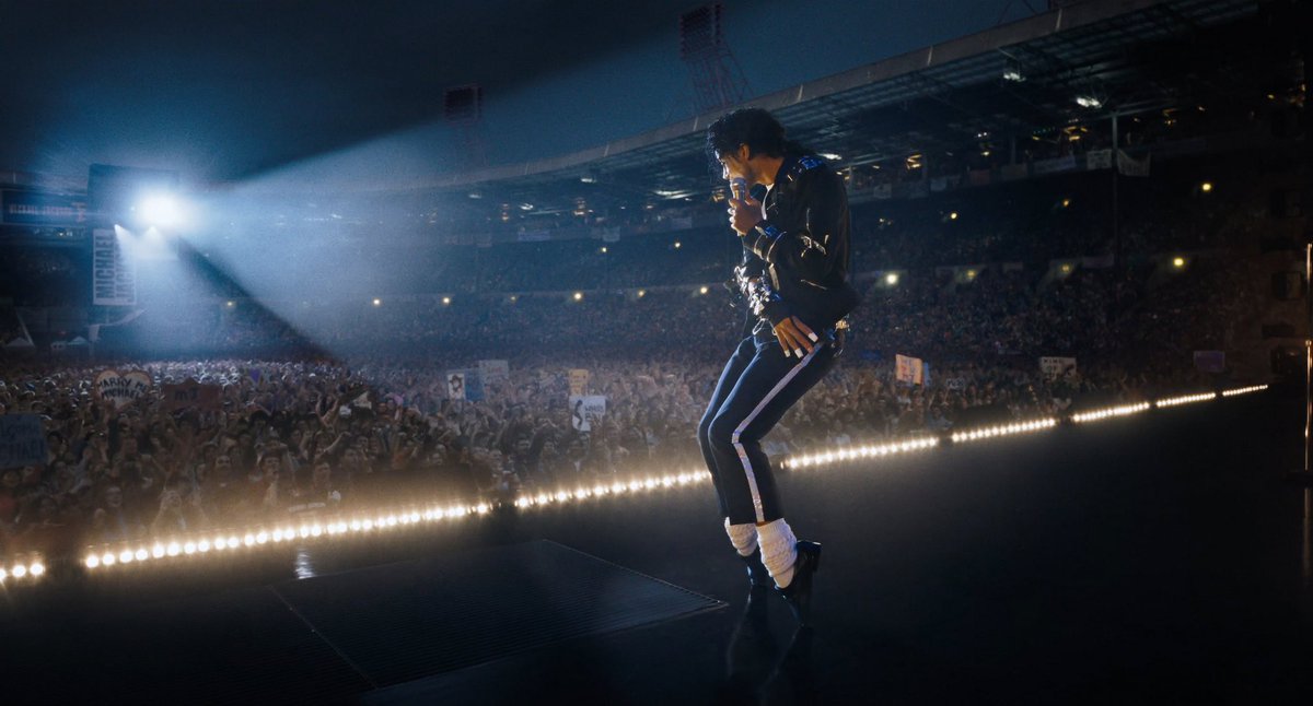 chollibee's tweet photo. Michael (2026): We all know how music biopics go by now – sanitized, celebratory, and in service to its subject's mythology. While the film is mostly a slideshow of Michael Jackson's career from the 60s to the 80s, I for one appreciates its focus. https://t.co/BGgqMpx7Xp