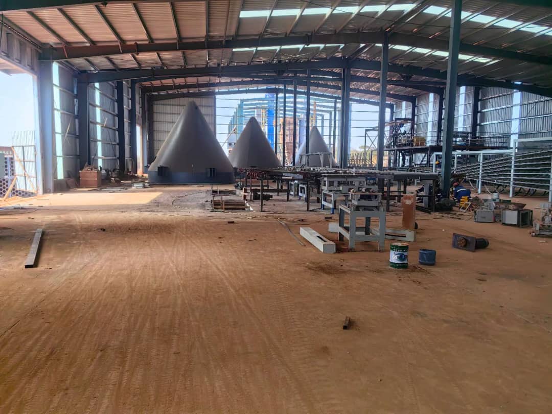 GonoOswald66769's tweet image. The Ronchelle investment gypsum plant in Norton will boosts Zimbabwe 's industrialization. A welcome development that will boost the economy, creation of jobs for local residents in Norton and the surrounding areas. Zimbabwe is open for business is not just a mantra. #vision2030