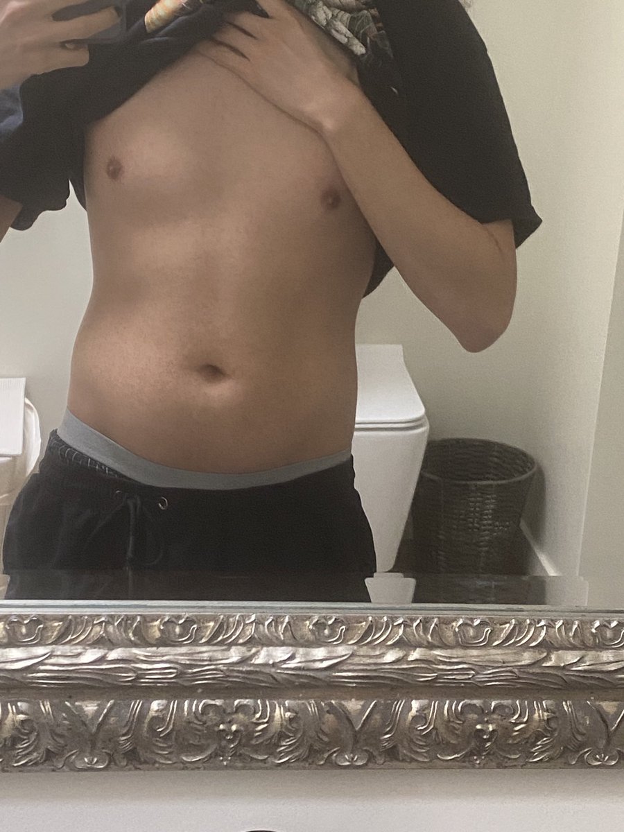 guezse's tweet photo. Who tryna link n get pleased ;) 

#559Area #Latino #Uncut #DL https://t.co/UqY9zoNE3z