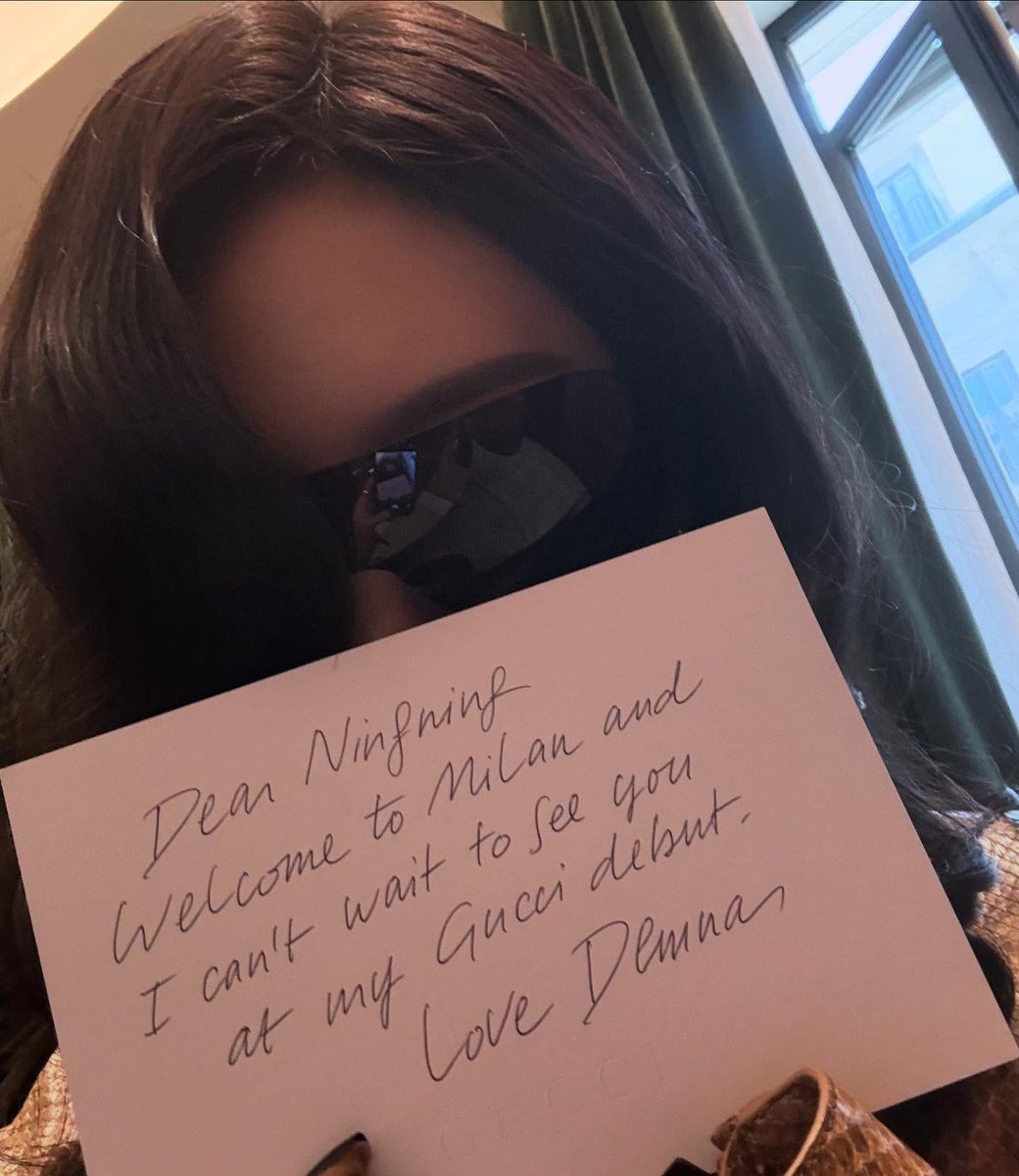 ningning handpicked by DONATELLA VERSACE herself 
invited to gucci mfw by DEMNA
