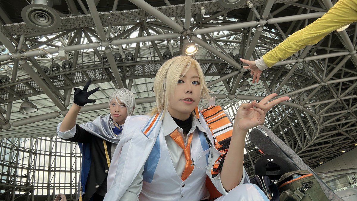 まな tweet media