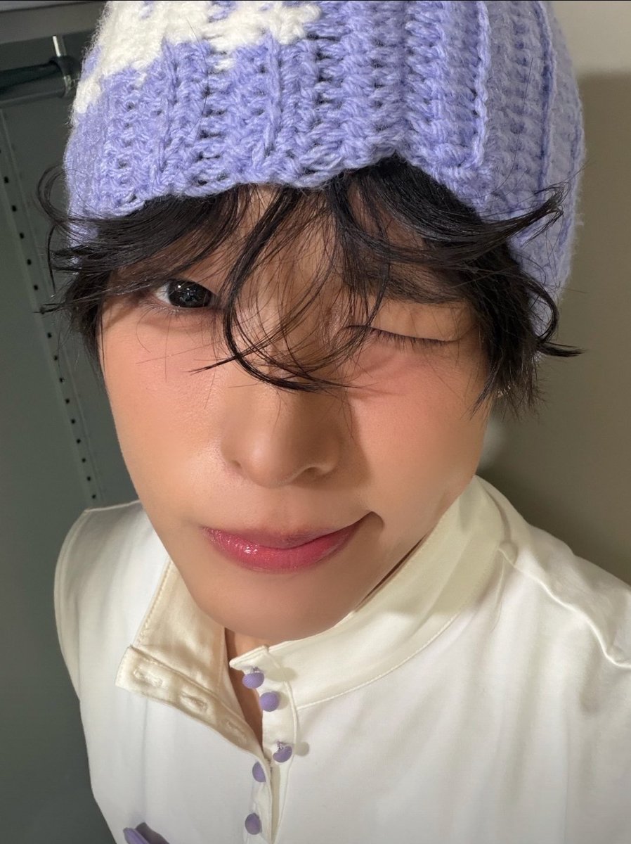 리본 tweet media