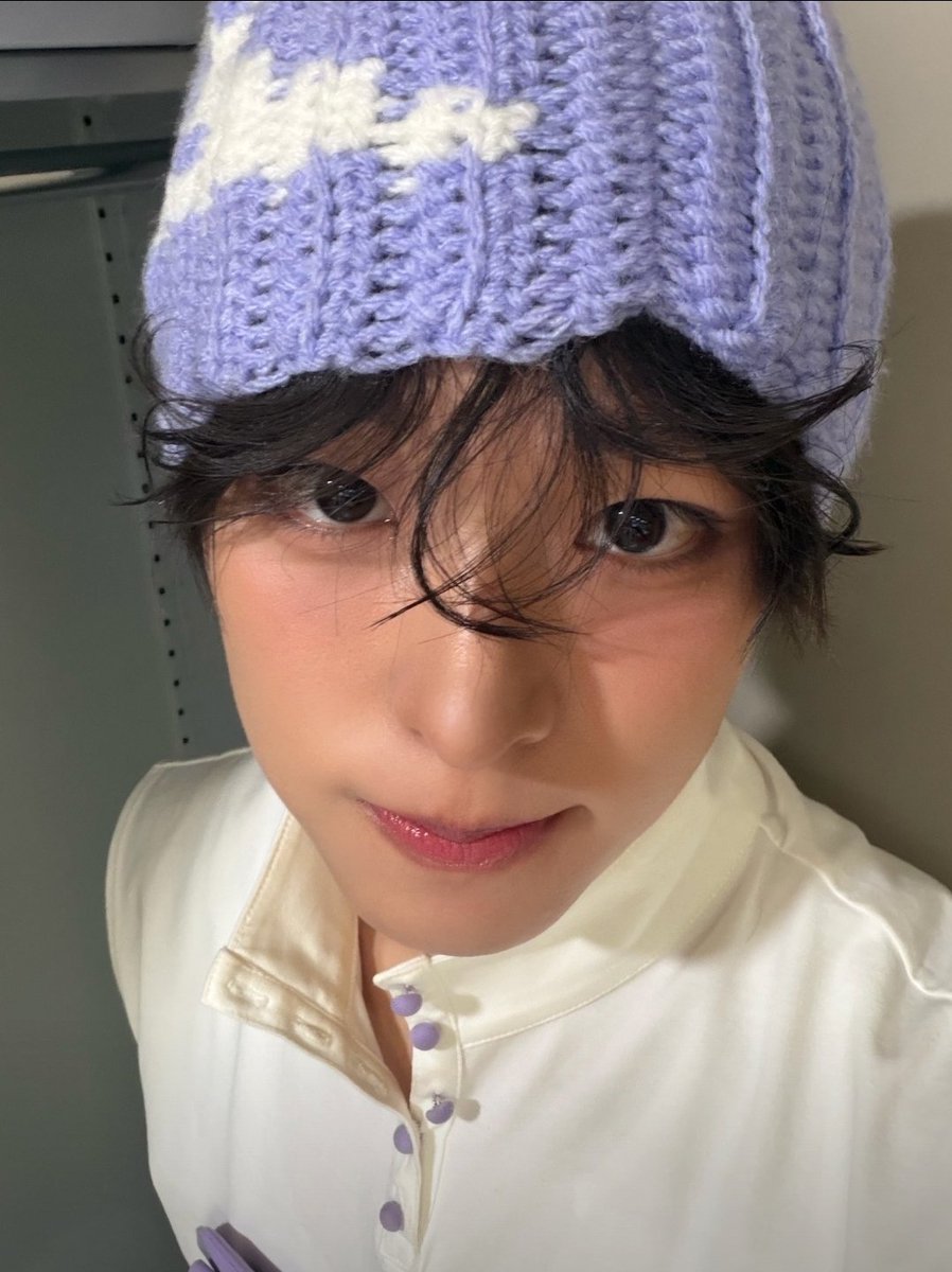 리본 tweet media