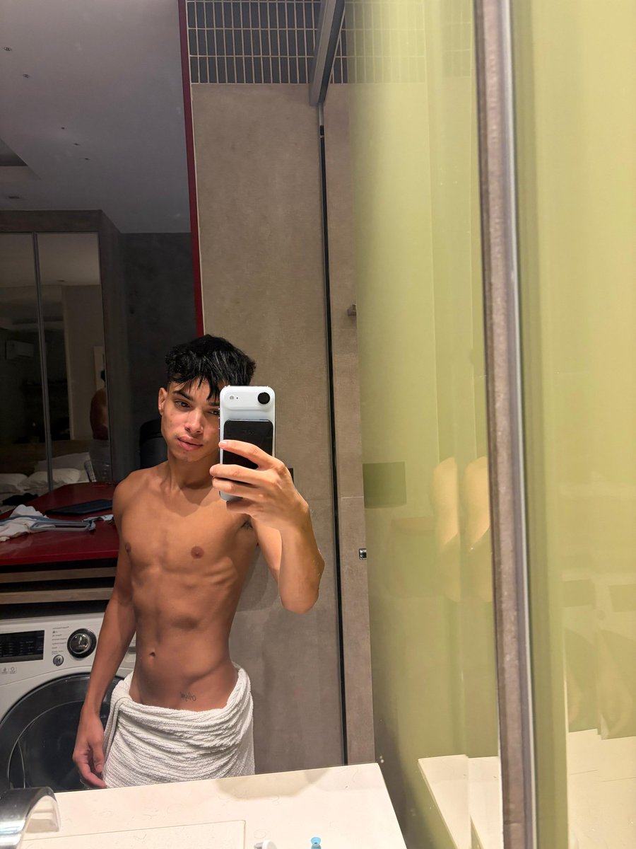 privacy.com.br/profile/Cauama…

Chudai😈✨️
