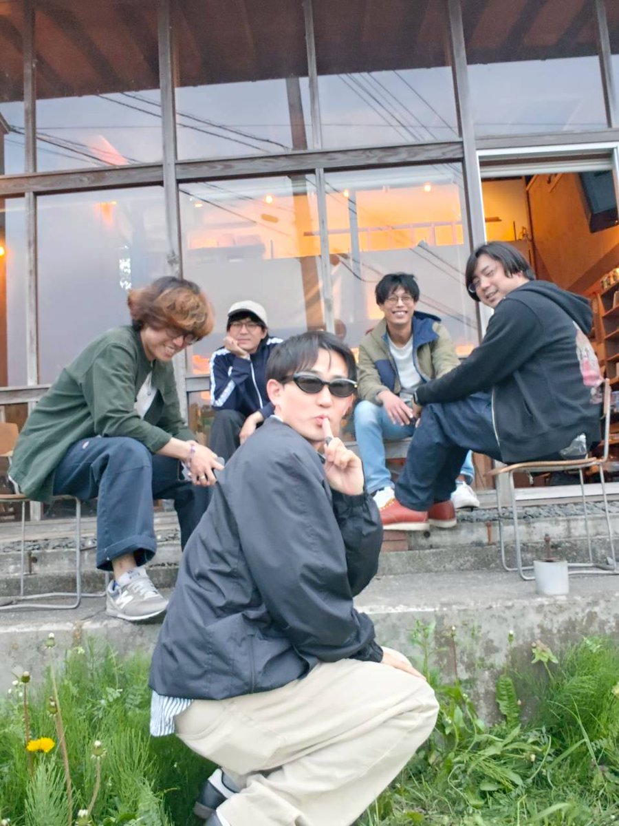 the_bottomz's tweet photo. studio baco15周年おめでとうございます！
節目のお祝いに参加させて頂きありがとうございました！
バコさんスタッフさんめちゃくちゃお忙しかったと思います…本当に1日お疲れ様でした、ありがとうございます！
遠方から来てくれた皆様、聴いてくれた方、ありがとうございました！！ https://t.co/6w7fLcuGmL