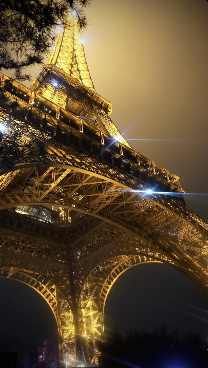 yz2ss's tweet image. #paris