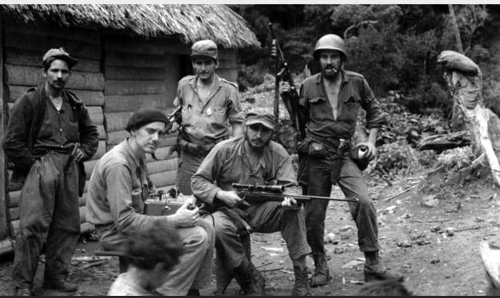 OHistoricos's tweet photo. Los días 3 y 4 de mayo de 1958 en Altos de Mompié, Sierra Maestra, se realizó una reunión de la Dirección Nacional del Movimiento Revolucionario 26 de Julio, que resultò de gran importancia para el curso de la lucha contra la tiranía .

#CubaViveEnSuHistoria https://t.co/T4Q6lkLamf