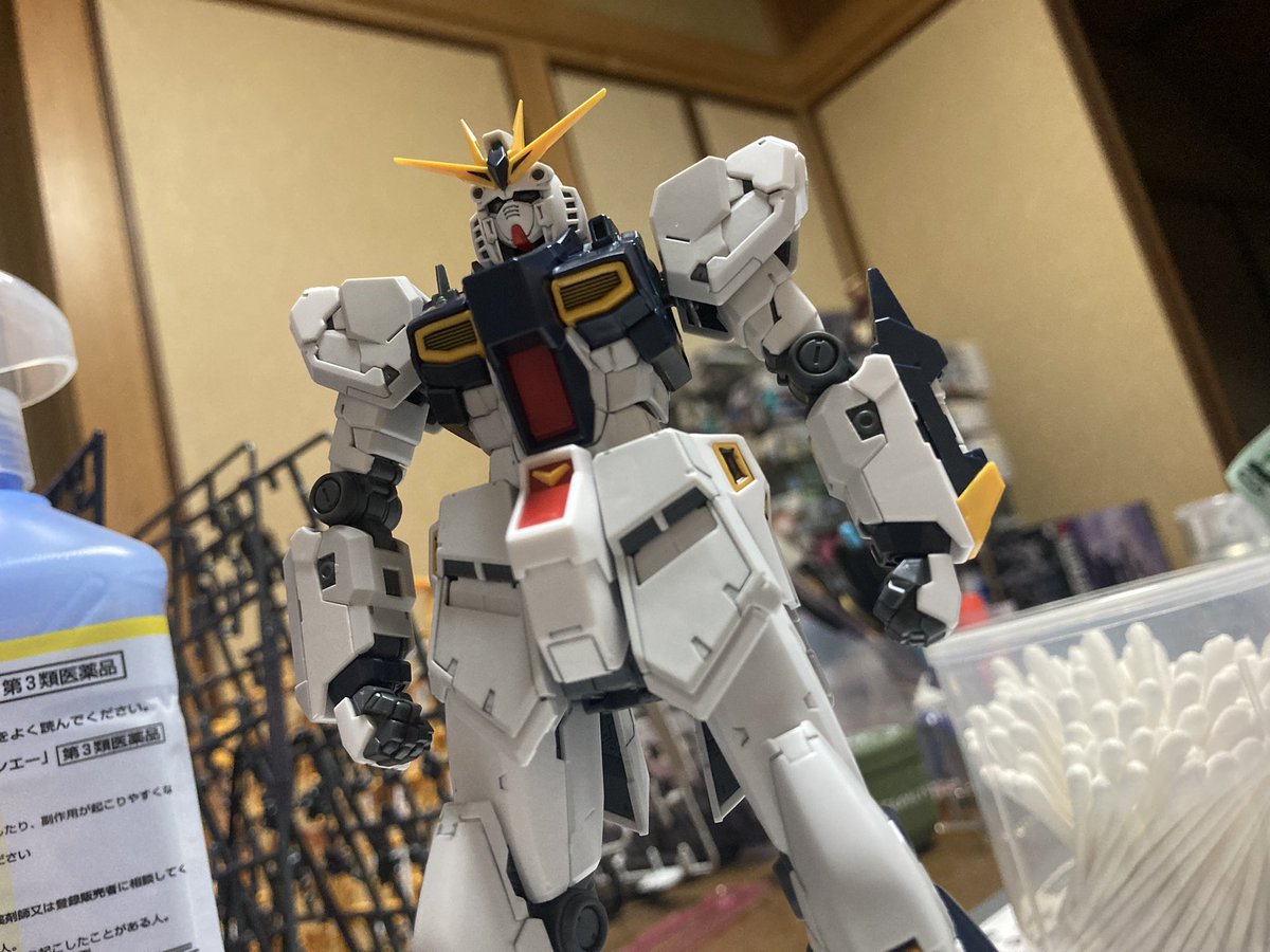 KaoruwithPython's tweet photo. バックパックと武器類がまだだけど
すでに格好良いぜ
さすがRGのνガンダム
#RG #ガンプラ #νガンダム https://t.co/ZGGROs8YAq
