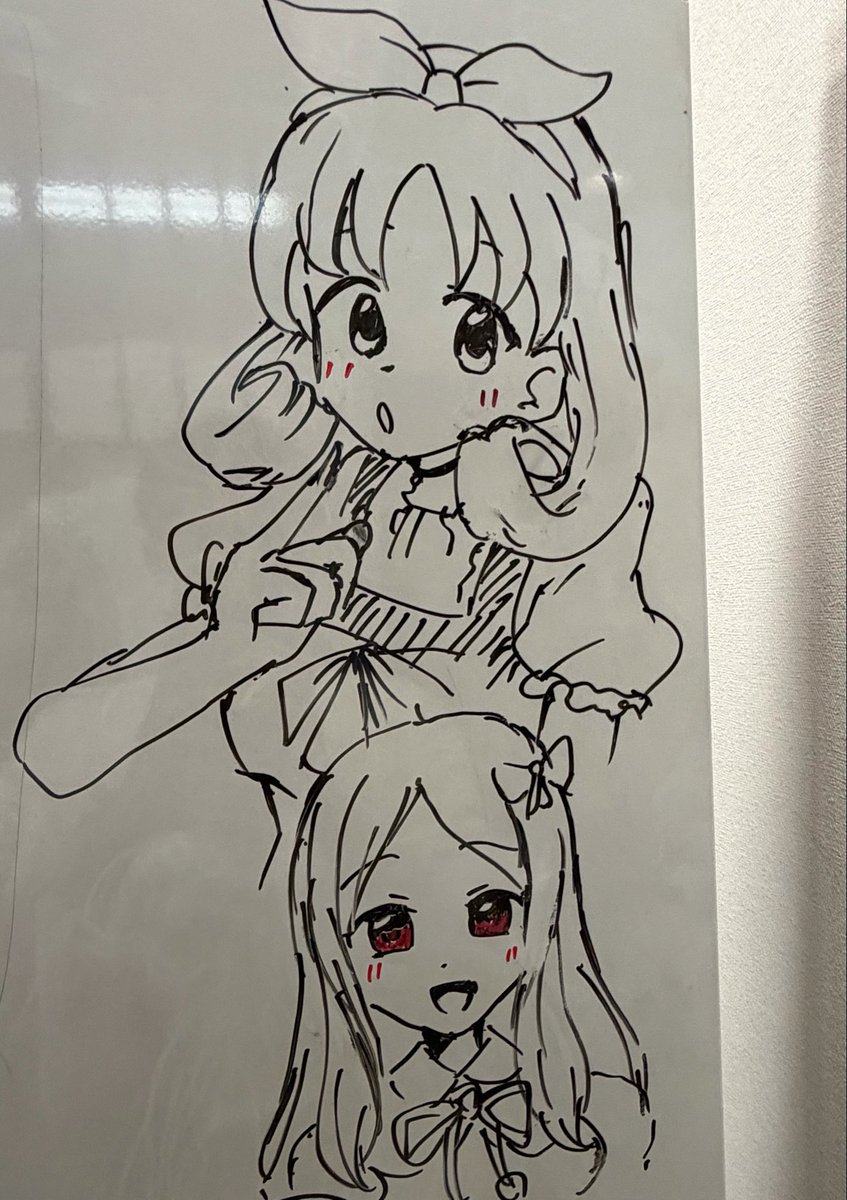 打ち上げの写真、買いた絵の写真と景色の写真しかない 