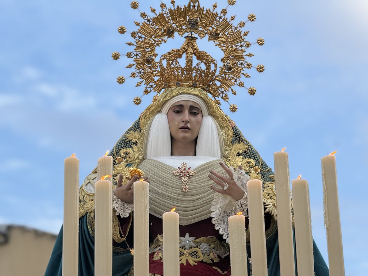 soberanoalcala's tweet photo. En la tarde de ayer, Nuestra Madre María Santísima de la Caridad recorrió en Rosario Vespertino las calles de nuestra feligresía. https://t.co/sS29WZcrFZ