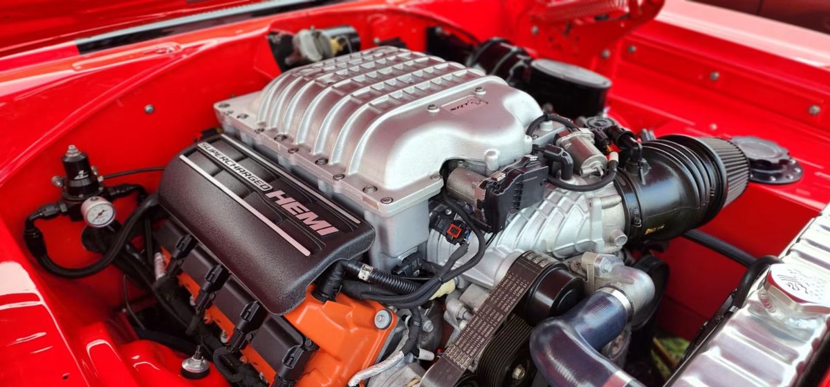 King Of Mopar 🏁🚗 tweet media