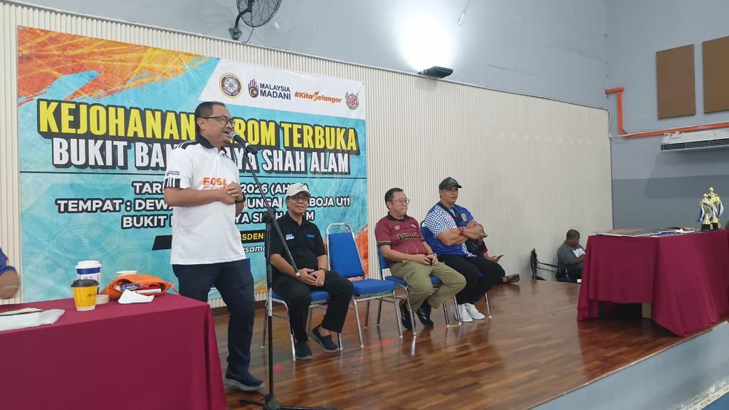 Azli Yusof tweet media