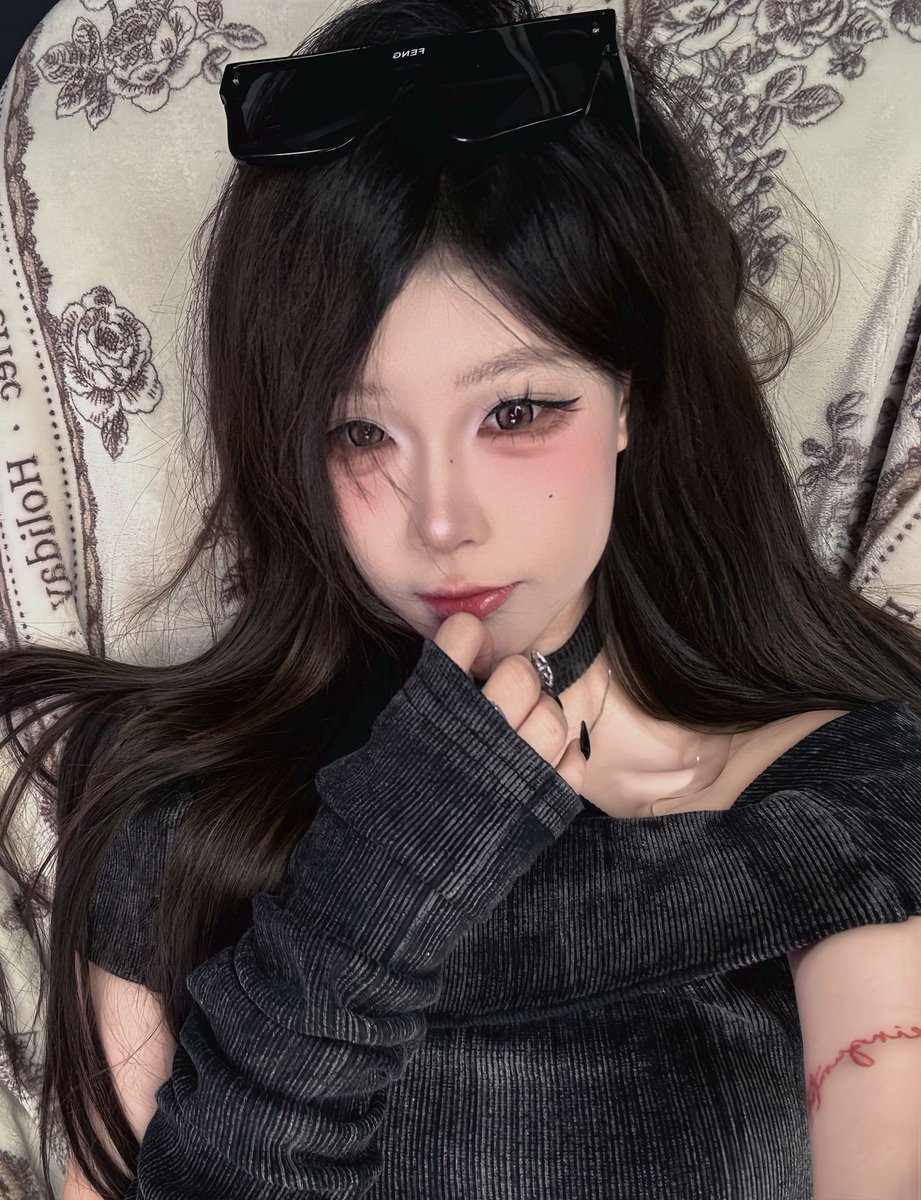 葛大骚逼 tweet media