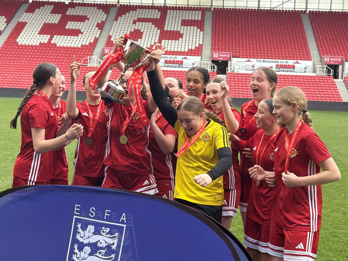 LpoolSchoolsFA's tweet photo. U15 girls national champions. This group have won it 4/5 times, an incredible achievement. This also completes the se for Liverpool Schools. We’ve now won the national titles at every age group for both boys and girls. https://t.co/4y5IfDdHPB