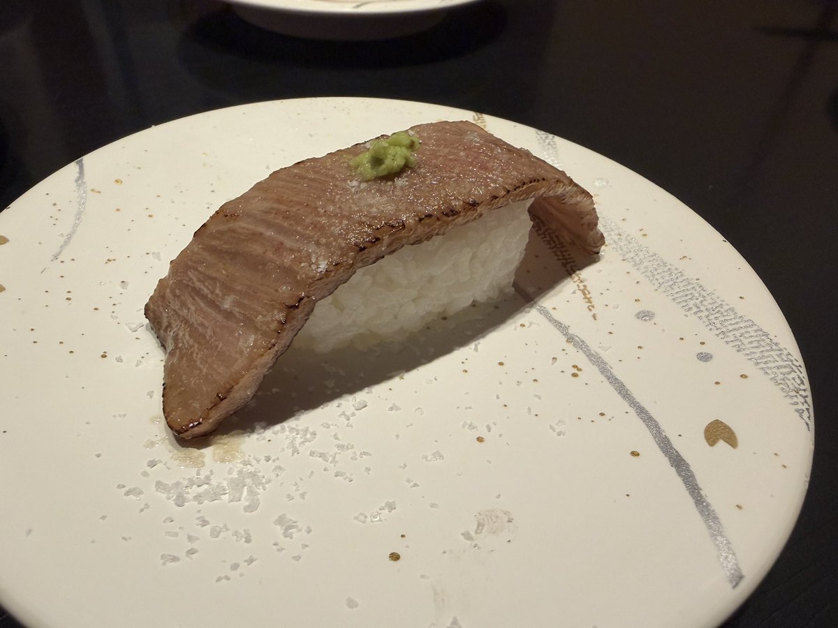 T2NSnVO's tweet photo. しあわせ(-25000円) https://t.co/SX2Bj6o4Xd
