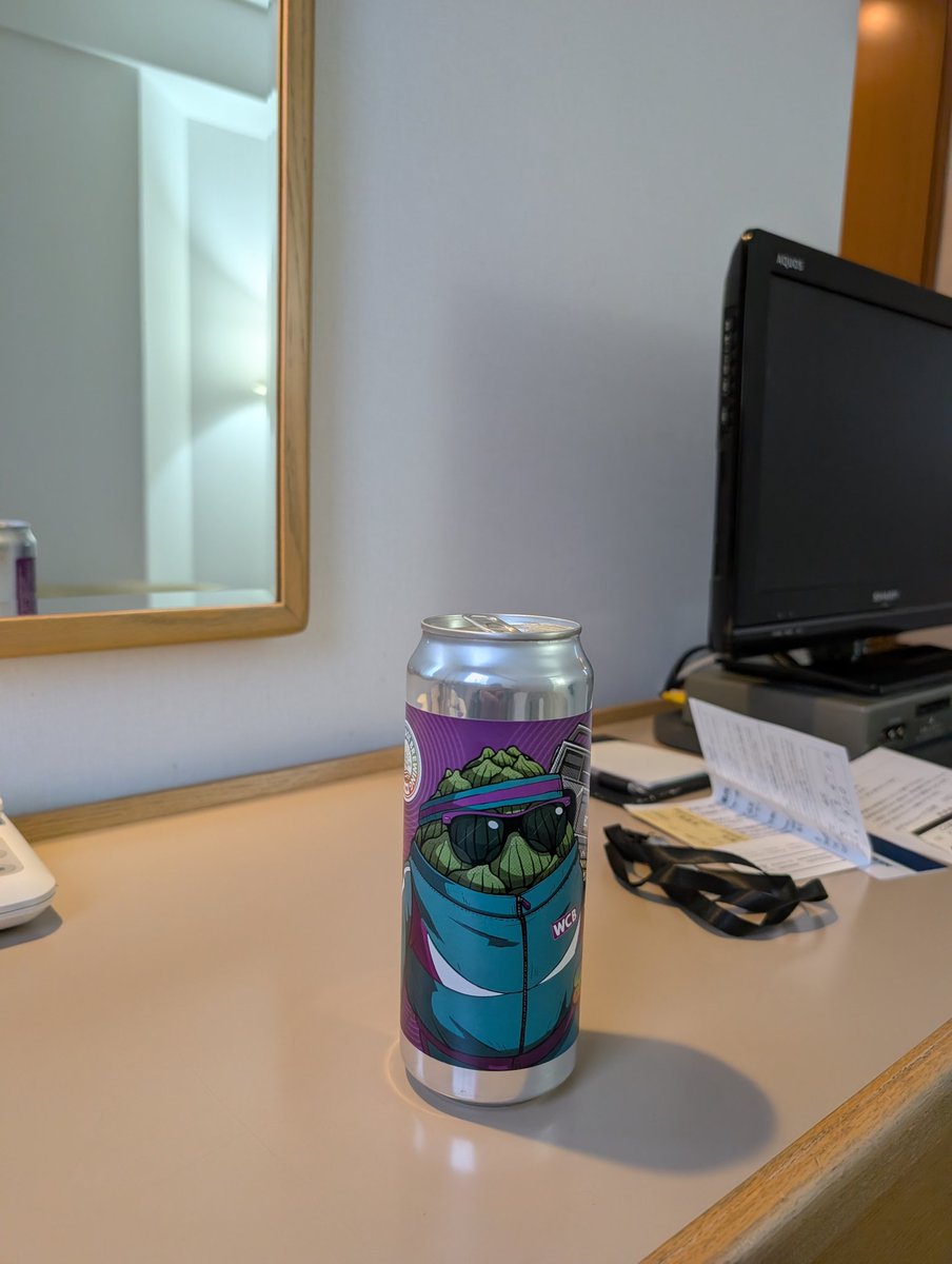 お山でビール飲みたい tweet media