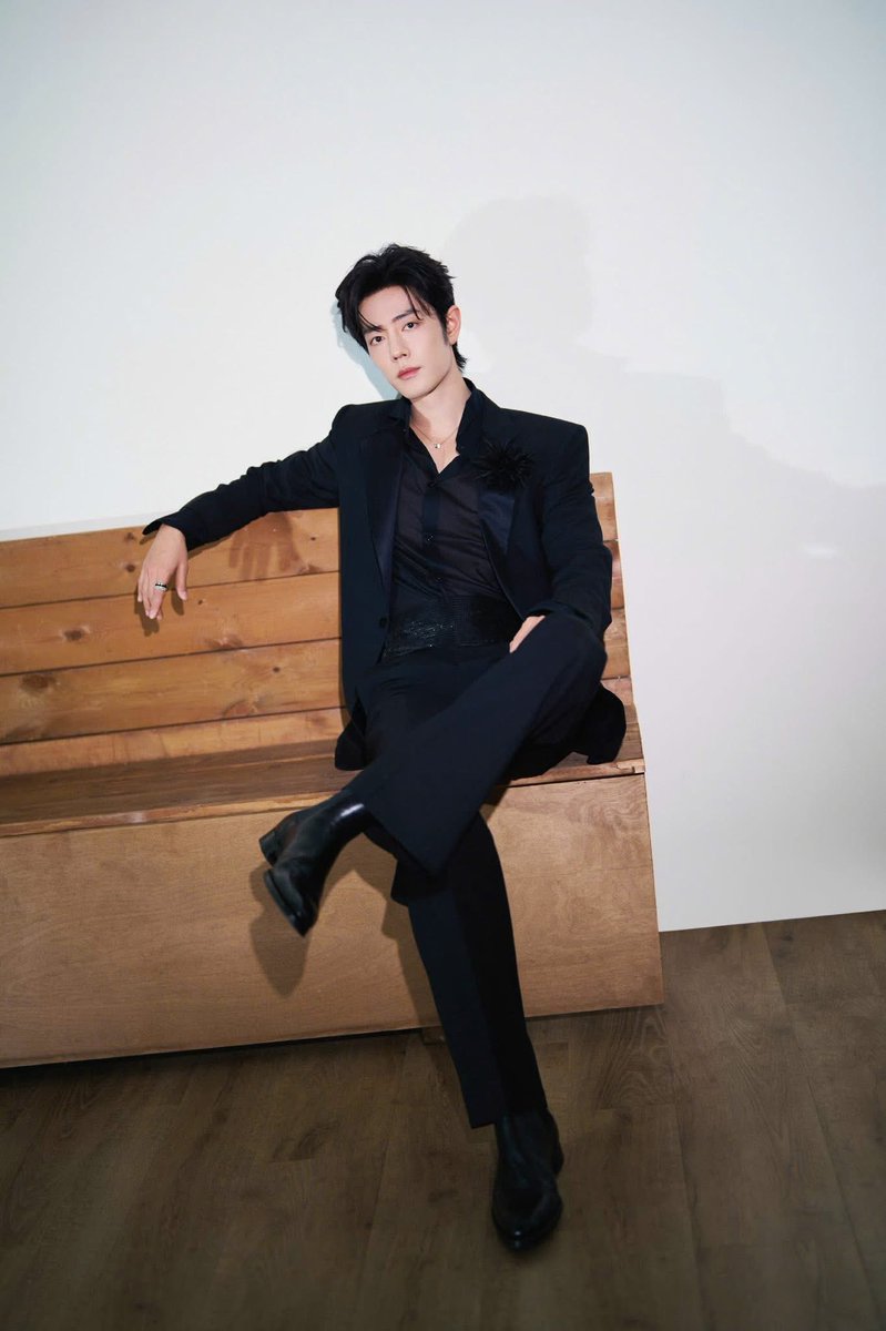 TranAnh2024's tweet photo. Một chiến thắng quá đỉnh!
Chúc mừng Tiêu Chiến❤️
MOVIE BEST ACTOR XIAO ZHAN #XiaoZhan33rdBCSFF https://t.co/zMhu1RNJQk