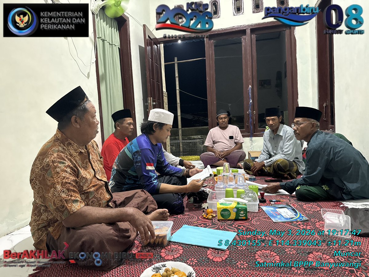Davi_Choiris's tweet photo. Minggu (03/05/26) A. Davi Choiris, Luhkan kab Banyuwangi, Fasilitasi informasi Prioritas KKP KUB Andaan Makmur-Muncar
@bppsdm_kp @pusluhkp @disperikananbwi @bppsdm_bp3bwi
#luhlapor #GiatLuhkanSatminkalBWI https://t.co/P7JqrJf6yv