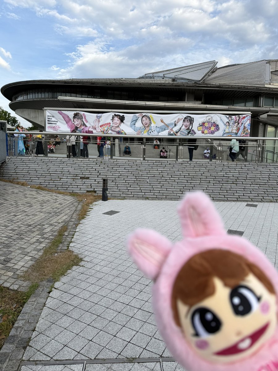 nobby81's tweet photo. 注釈付きの席でしたが現地で4人を観ることが出来てよかったです。

18周年おめでとうございます。
ももクロは最高！

#ももクロランド https://t.co/zVFe7S7VOp