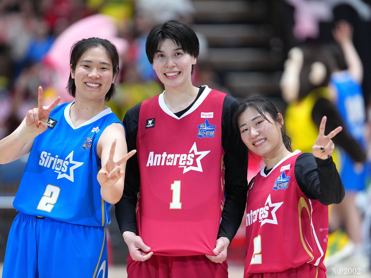 TNP2002's tweet photo. 2026/05/03
代々木第二体育館
長岡萌映子選手
渡嘉敷来夢選手
岡本彩也花選手 https://t.co/xfKi2HDxzF