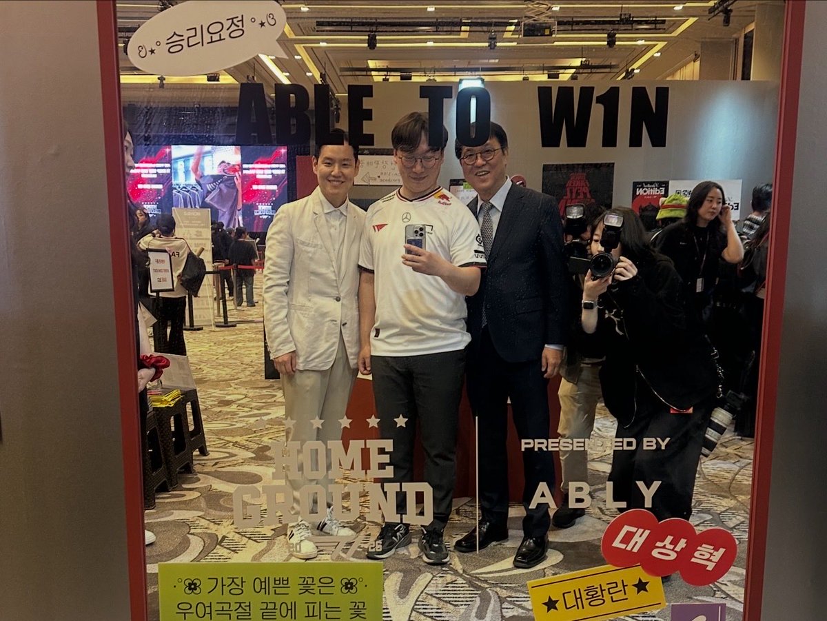 모경종 tweet media