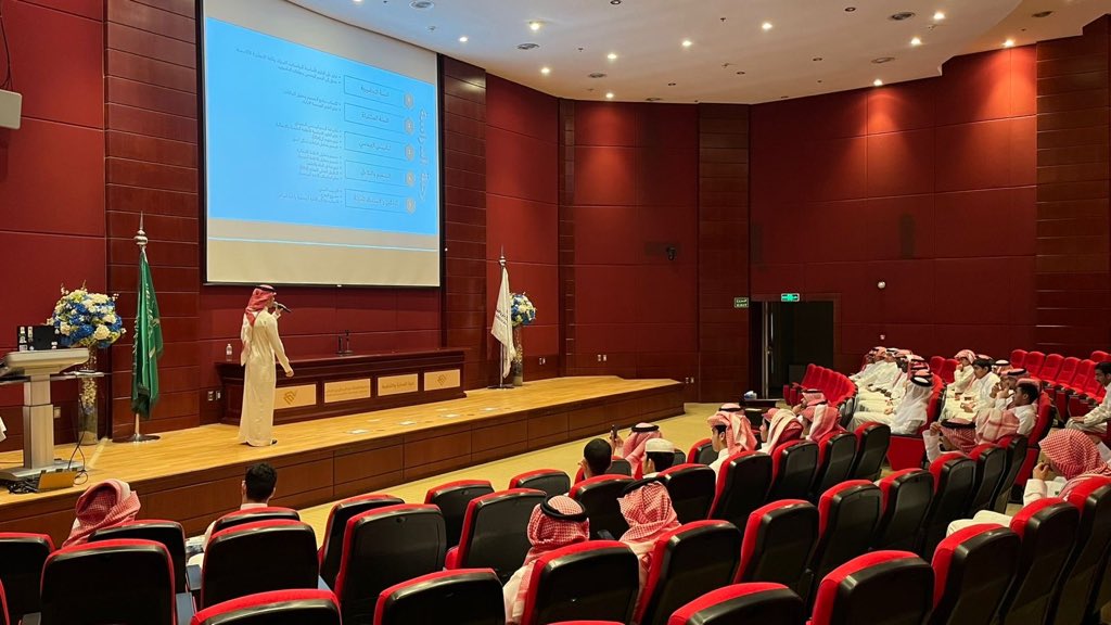 كليـــة العمــارة والتخطيــط tweet media
