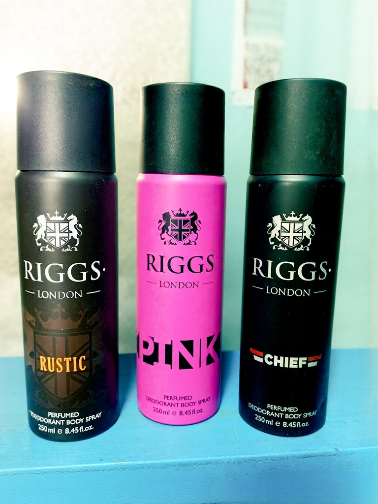 jolinecosmetics's tweet image. Check out one of our High quality Body sprays available in stock 🛒🛒🛍️🛍️ #Brigslondonperfume #chief @jolinecosmetics 
#jolinecosmetics 
#fragrance #bodyspays
