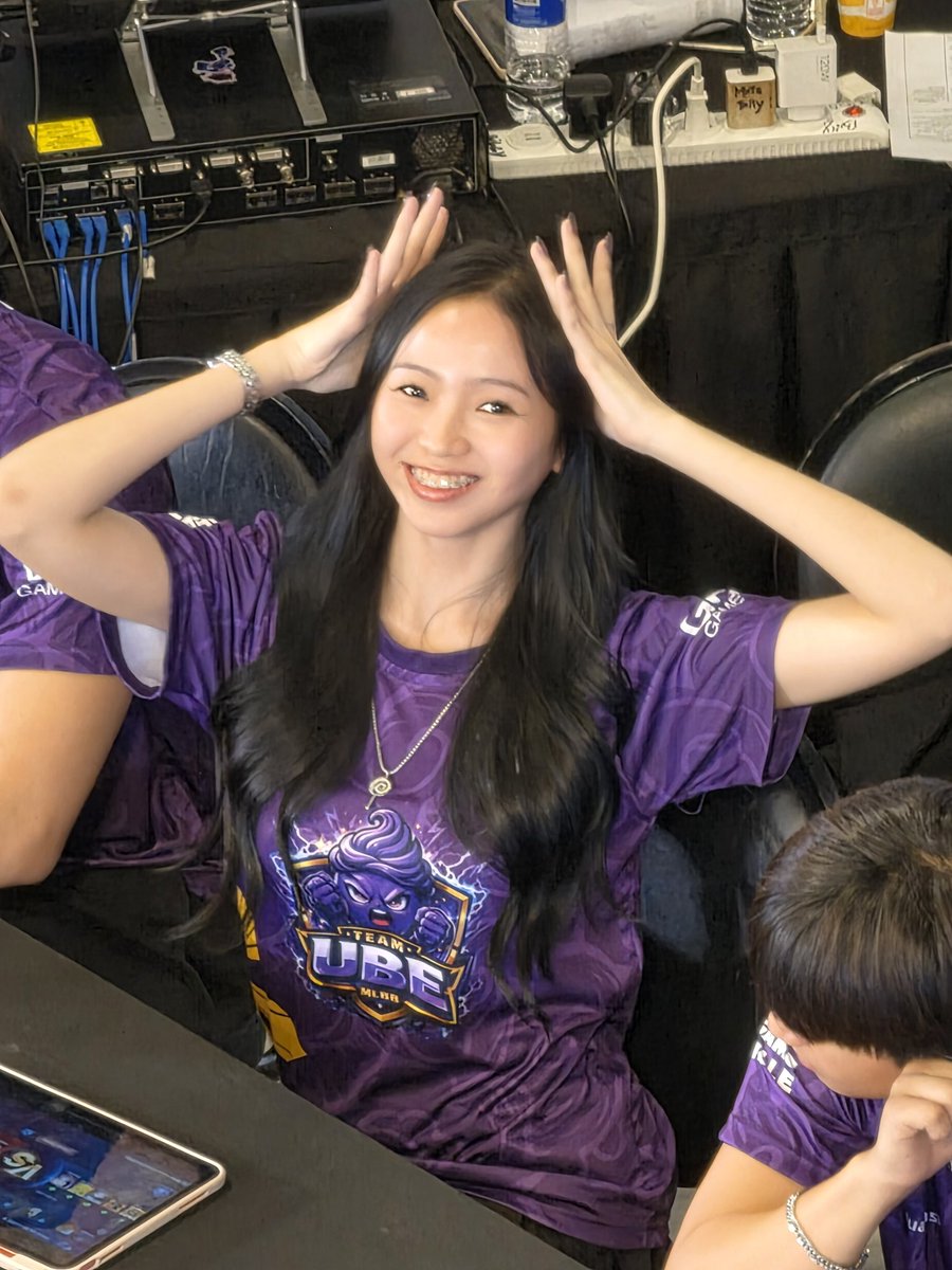 MNL48 Klaryle - Mobile Legends PPOP Tournament @ SM North

<a href="/mnl48official/">MNL48</a> 
#MNL48Klaryle
#MNL48