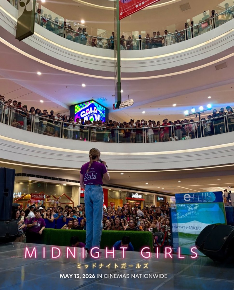saki and the crowd!!!!! 💜💜💜💜💜

#janeoineza #midnightgirls