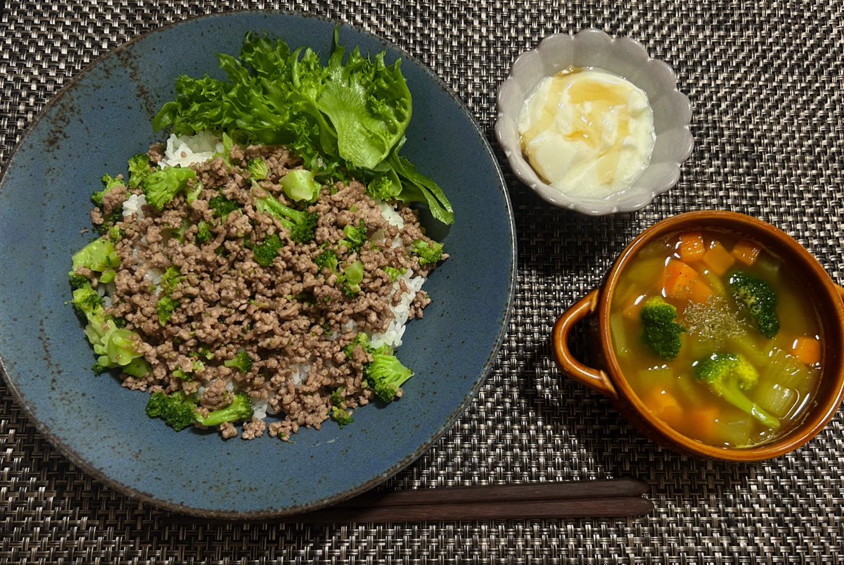 ♕ 純 豆 腐♕ tweet media