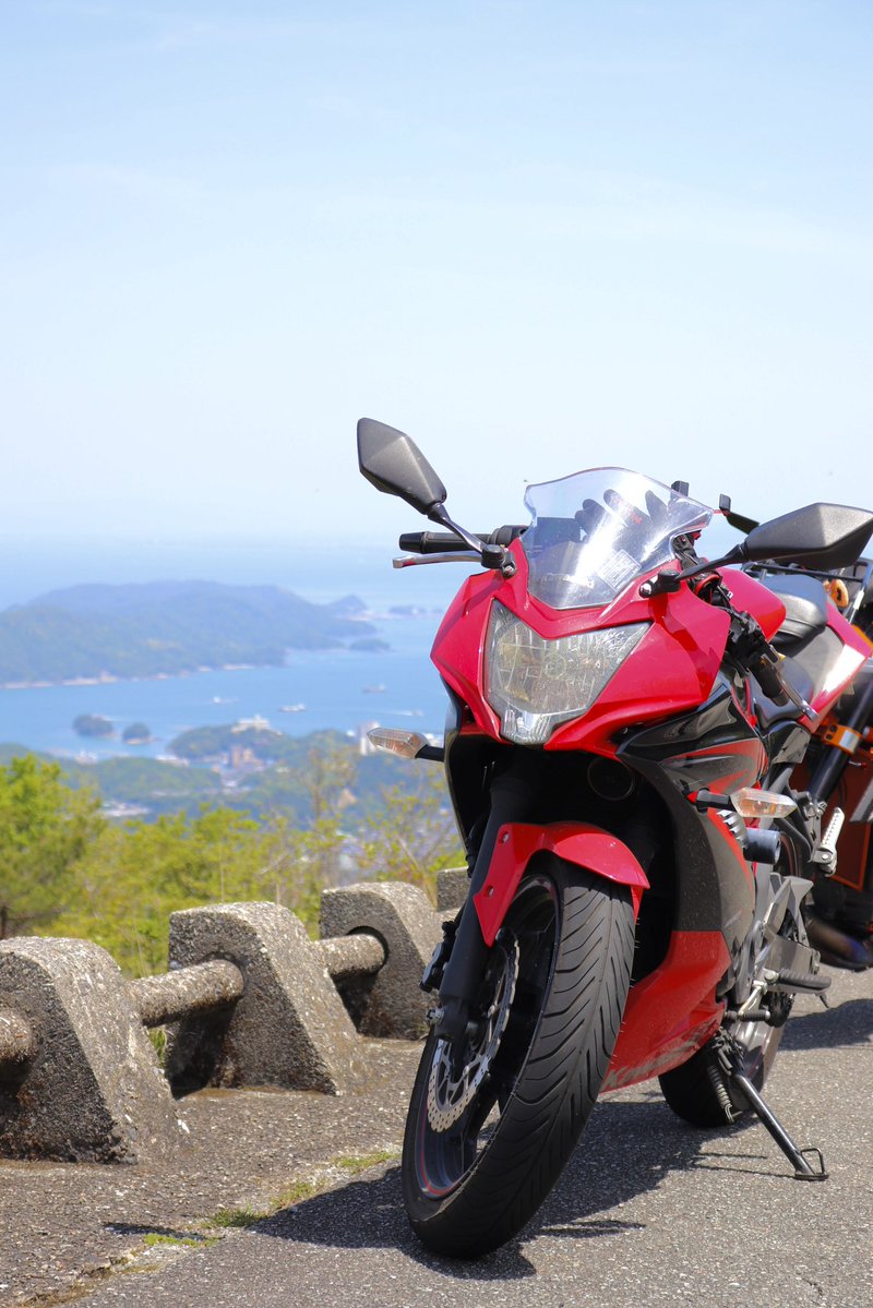 自分のバイクも好きやけど、先輩と後輩のバイクがかっこよすぎるし最高に似合ってる
昨日は数枚しか撮れんかった😢
もっとバイク乗りたい、写真練習したーーい