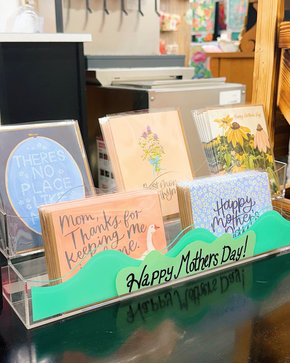 holbrookdrug's tweet image. Mother’s Day is one week away 💐

We’ve been filling the shop with gifts that feel thoughtful, useful, and special—just like mom deserves. Visit us this week to browse!

#visitmorehead #shoplocal