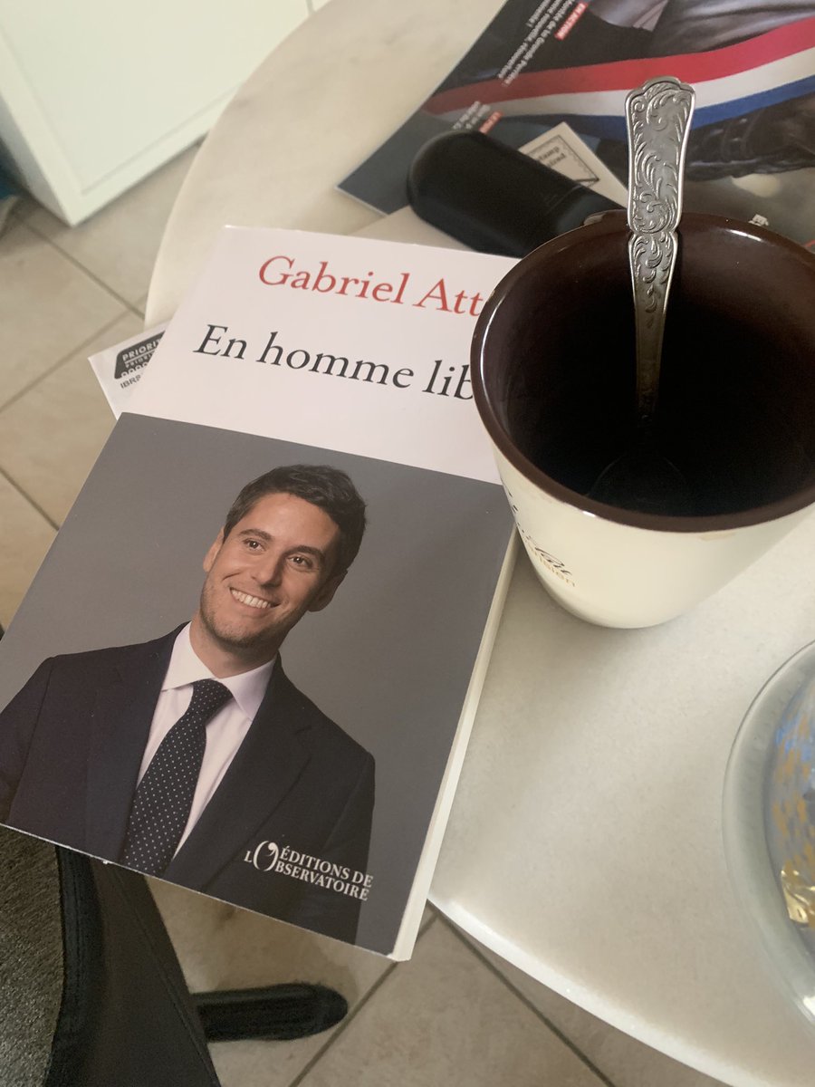 Europe_Didier's tweet image. Livre Finito ! Je sais qui je souhaite comme président l’an prochain ! @GabrielAttal #Attal2027 #Renaissance #NouvelleRepublique #TeamAttal27