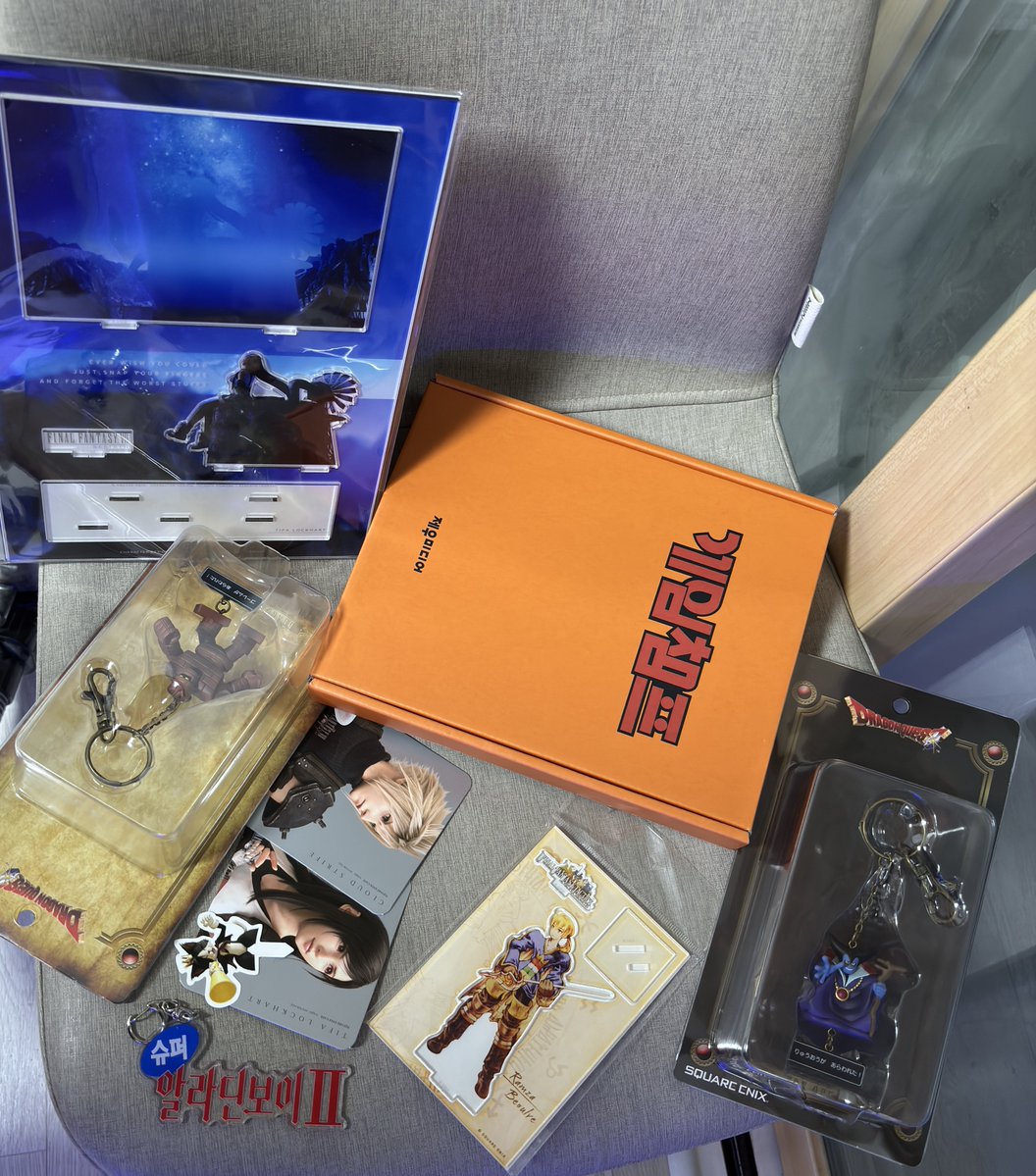 RangEarth's tweet image. “What I bought today… #sega #SquareEnix #마리오아울렛