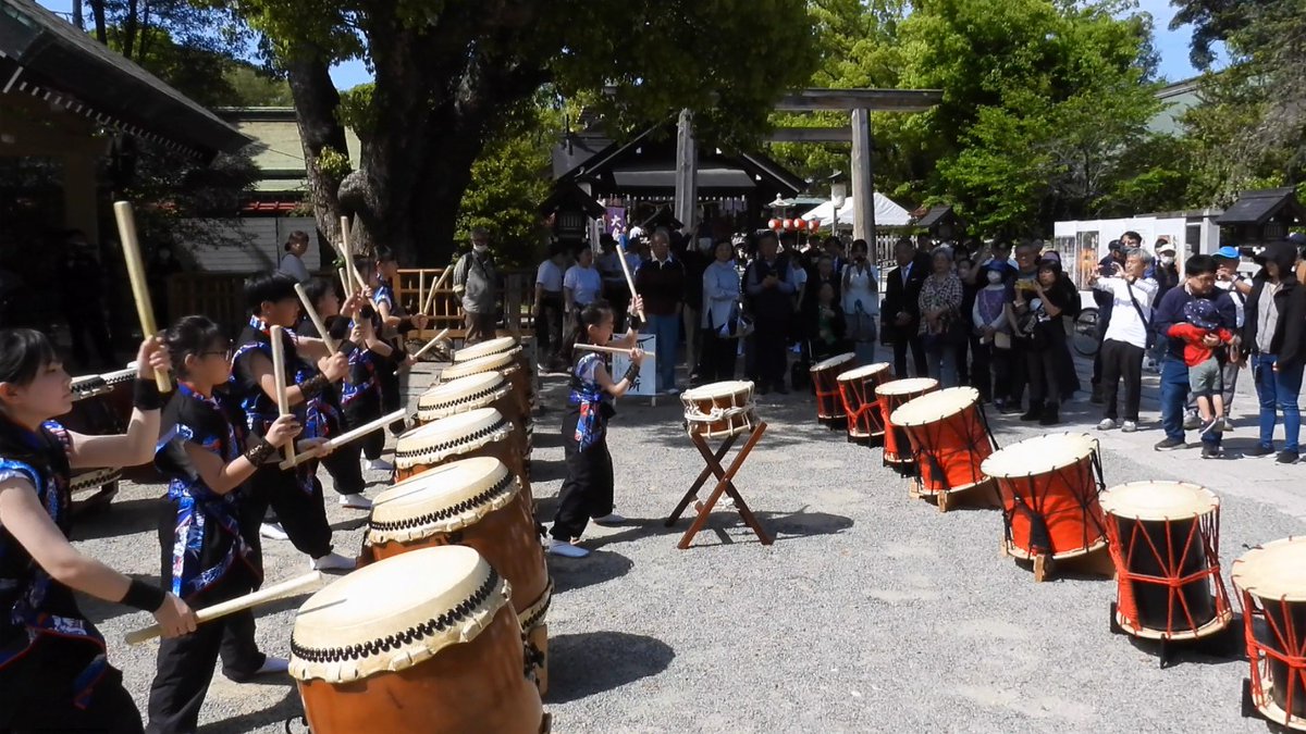 FUayusakai's tweet photo. 【圧巻】春の神事「花摘み祭」大鳥大社 （2026年4月18日）
https://t.co/5DZkPDUWAP

#大鳥大社 #花摘み祭 #春祭り #日本文化 #神社 #堺市
#JapanTravel #JapaneseFestival #SpringJapan #HiddenJapan #CulturalExperience https://t.co/gErC4F89Ru