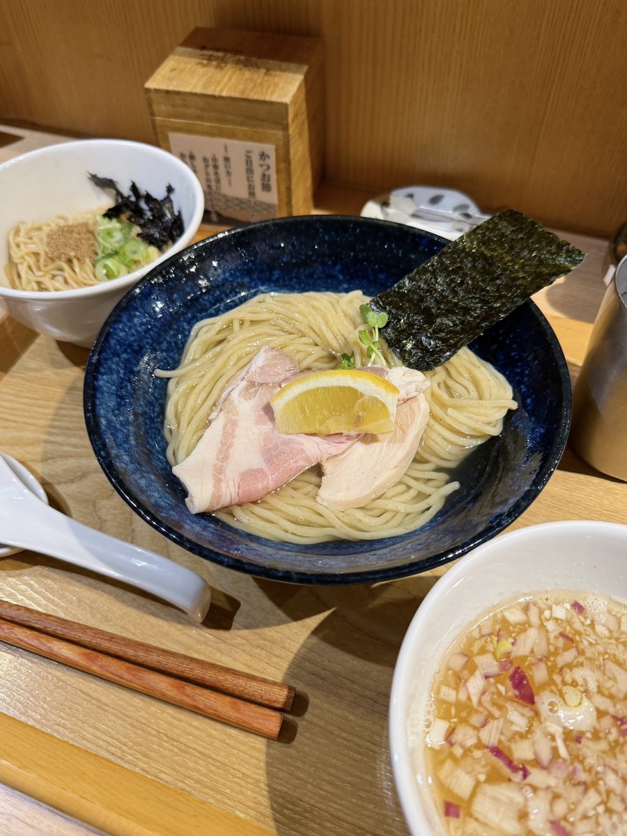 Sui_bouya's tweet photo. 池袋
中華そば 麒麟

▪︎ 魚介薫る 鰹昆布水つけそば 汐
▪︎ 和え玉 https://t.co/F2JeJ8CMgH
