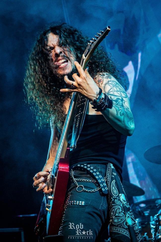 ABAOPod's tweet photo. Charlie Parra Del Riego is here talking the new Saratoga album, touring, meeting Chris Jericho and eventually finding his way into Kuarantine. Things come full circle for Charlie in a lot of ways and we talk about them all alongside our lightning round https://t.co/Xcw0V5p72l https://t.co/LBj2UubYWe