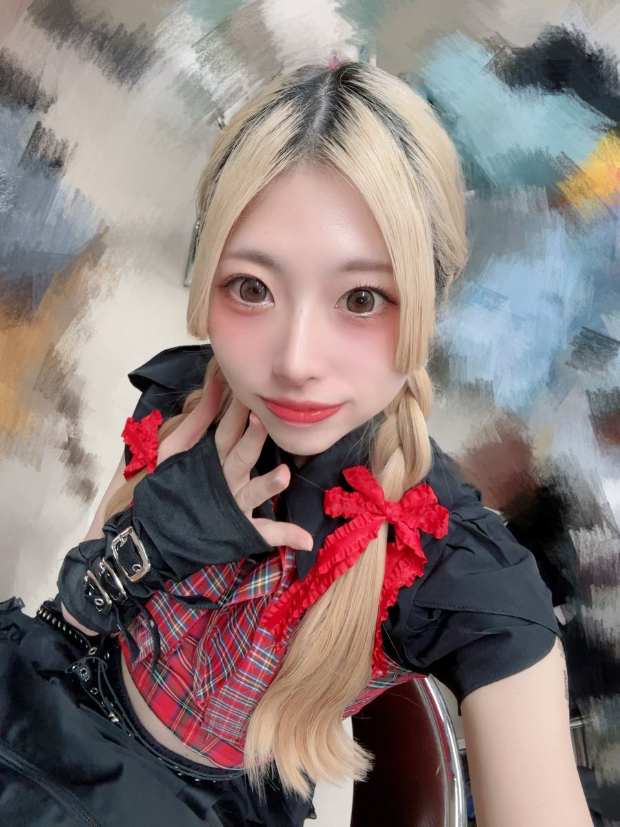 杜宮花音 tweet media