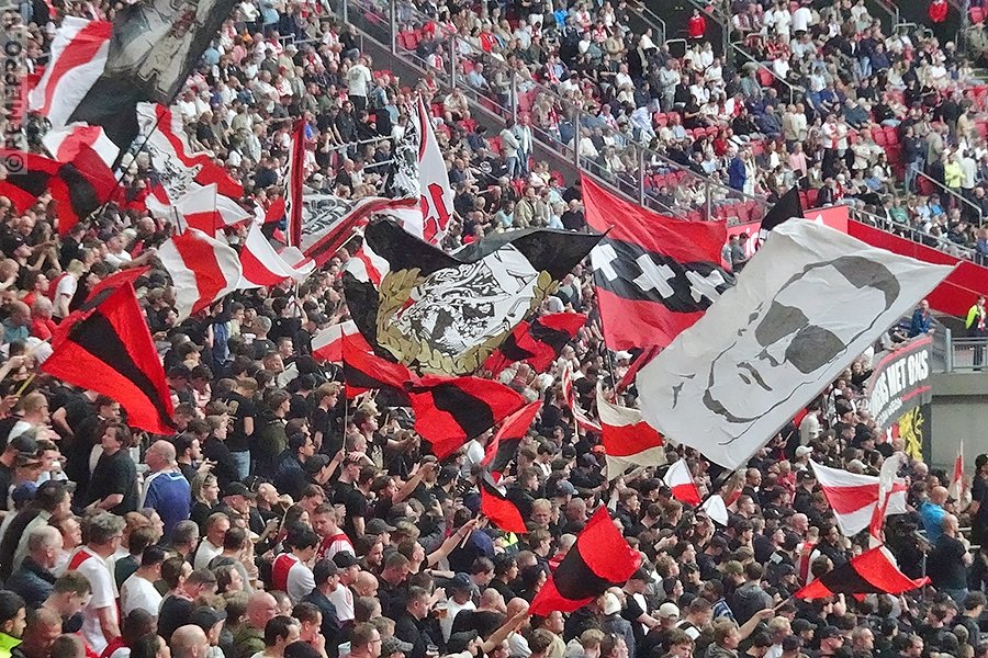 remepro_nl's tweet photo. Het fotoverslag van Ajax - psv staat online op https://t.co/cKDcu5wMm5 #ajapsv https://t.co/br545iWIpu