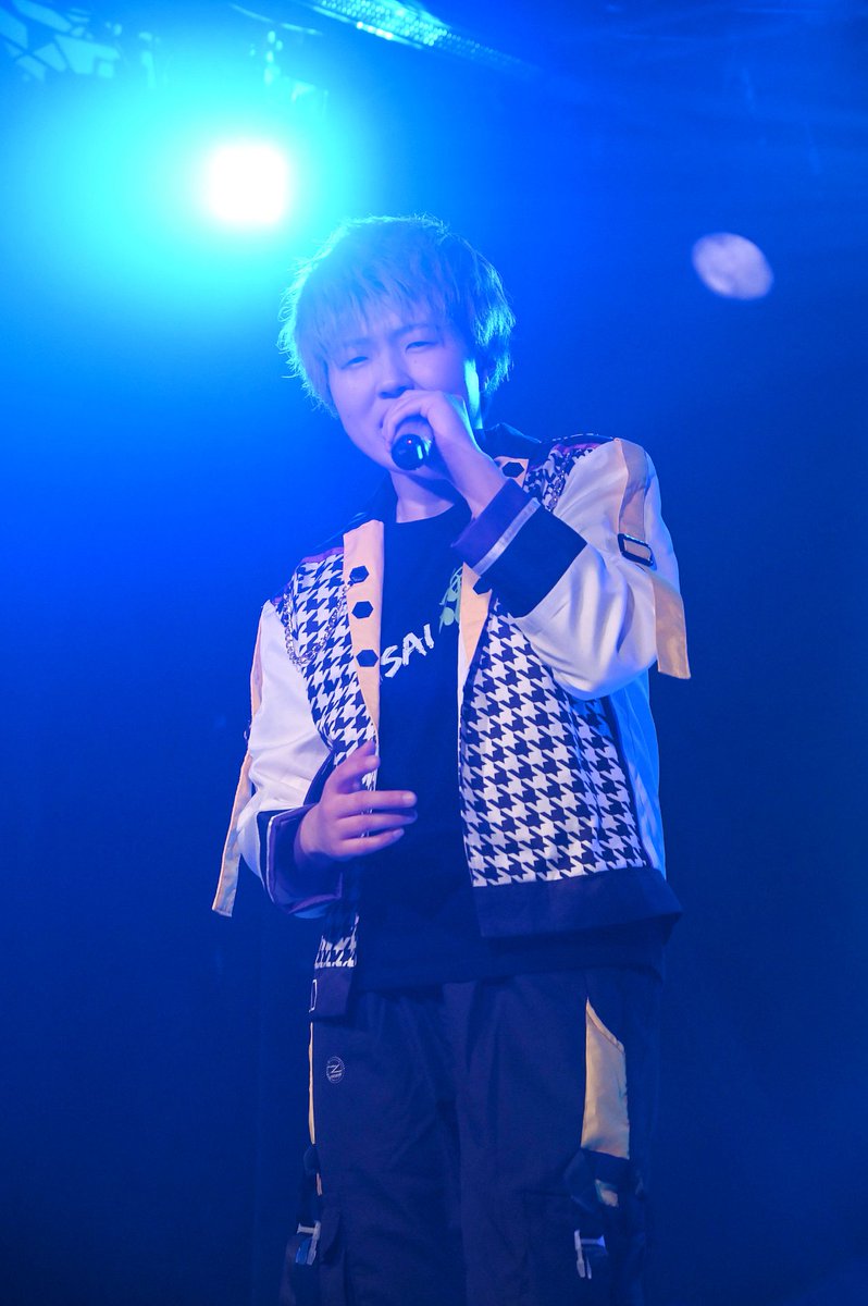 katayama_akira1's tweet photo. =#ATSUKI(#あつき)さん=
#StarslightatStage 92
20260502 日本橋ポルックスシアター
今回披露したオリジナル曲で初めて聞いたものがあったんですが
すごい良かった・・!
この衣装も似合っててカッコいい!^O^ https://t.co/4k2YEWgoHu