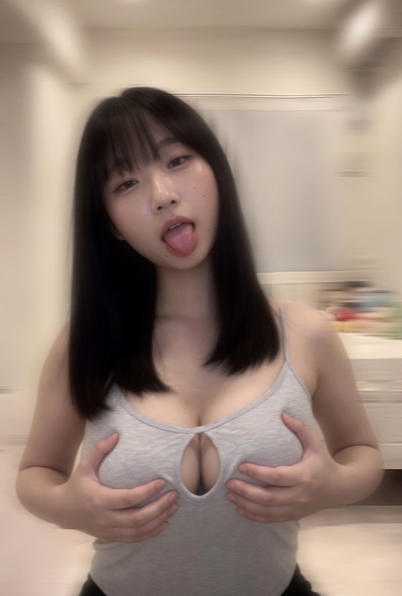 にこ tweet media