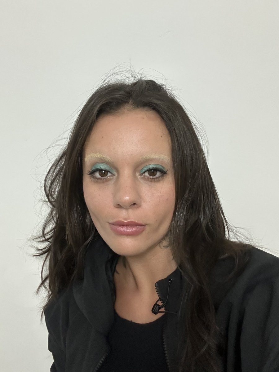 Julia Margon tweet media