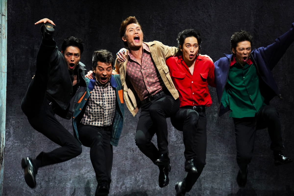 enterstage_jp's tweet photo. 舞台『BACKBEAT』観劇レポ！戸塚祥太、加藤和樹らで描くビートルズ青春劇の集大成

記事・詳細はこちら↓↓↓
https://t.co/FELL0lopDm

▶ファイナルとなる『#BACKBEAT』の東京公演がスタート！
▶撮り下ろし写真21枚掲載

#戸塚祥太 #加藤和樹
#辰巳雄大 #JUON #上口耕平 
#愛加あゆ #林翔太 #尾藤イサオ