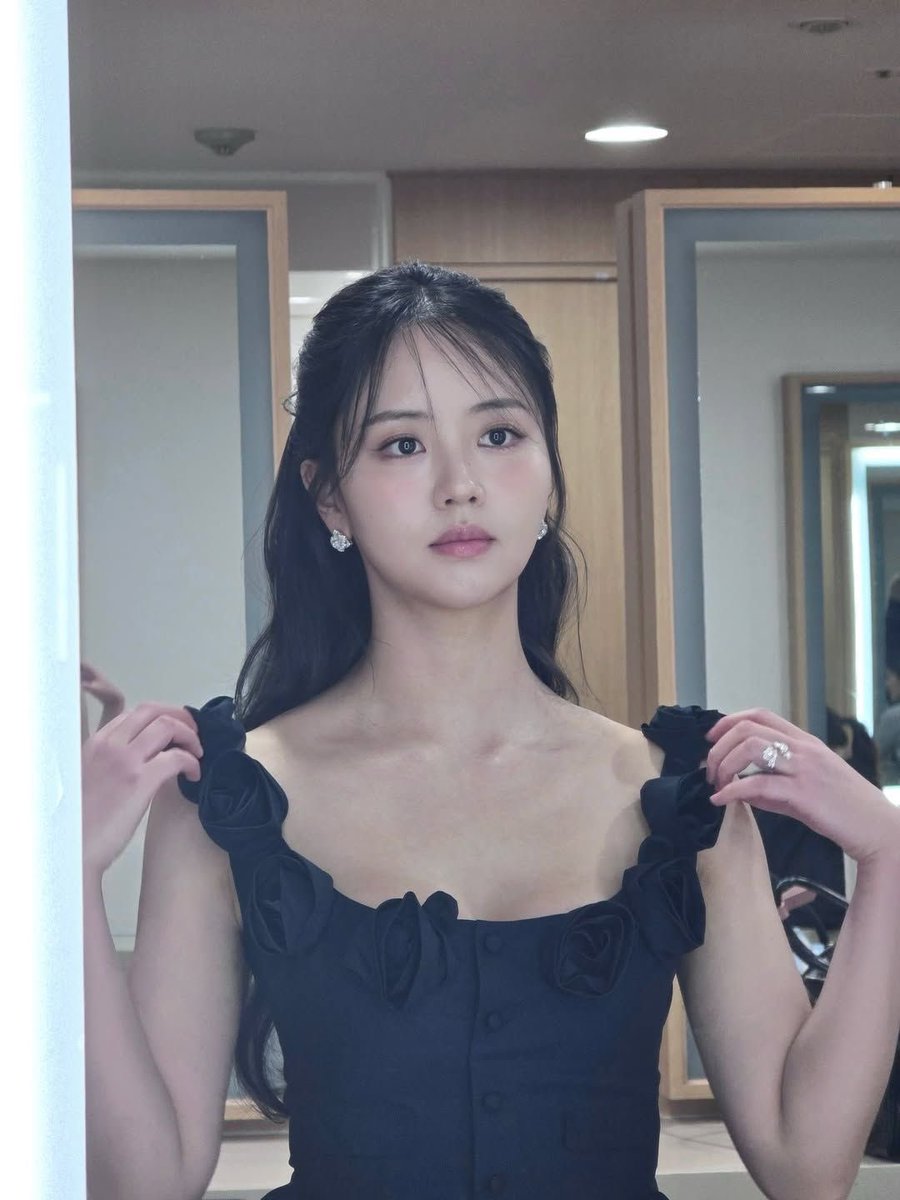stephi tweet media