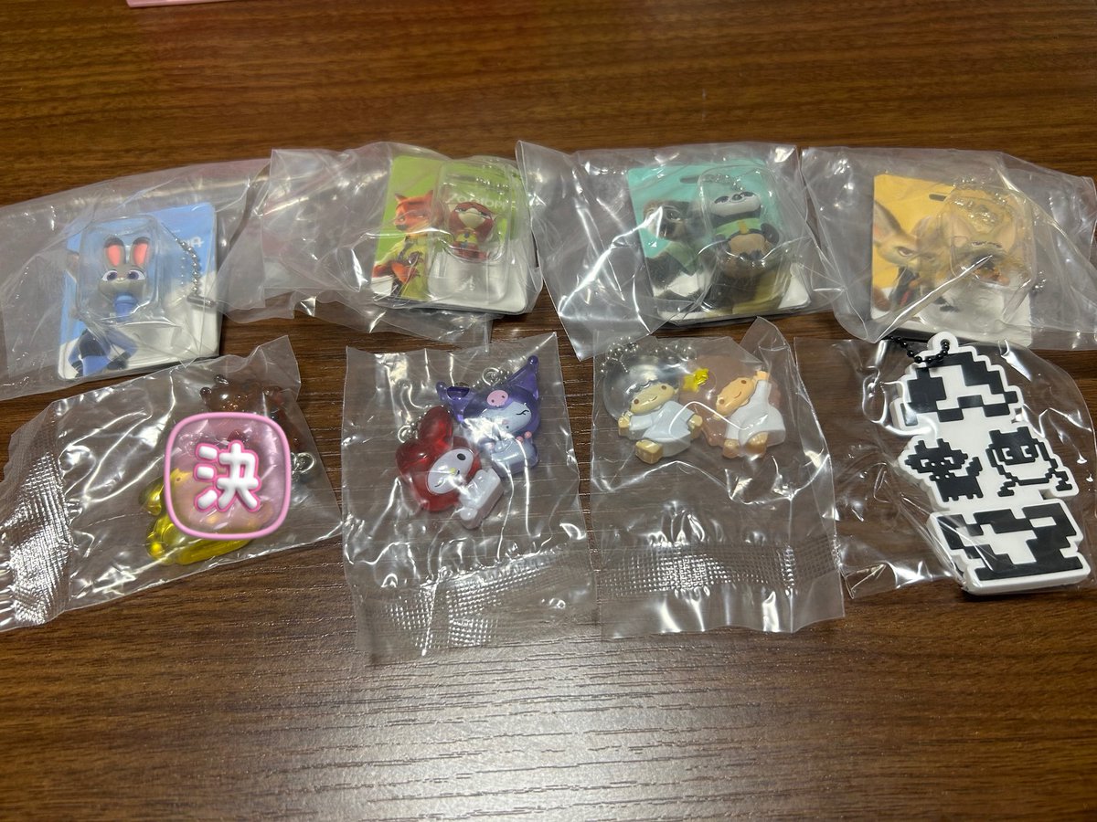 treasure_ilu's tweet photo. めじるしアクセサリー ガチャガチャ 交換 買取 譲渡

【譲】1.2.3枚目

【求】定価＋送料

郵送📮
お気軽にお声掛けください🎀 https://t.co/qXYYPP6DQt
